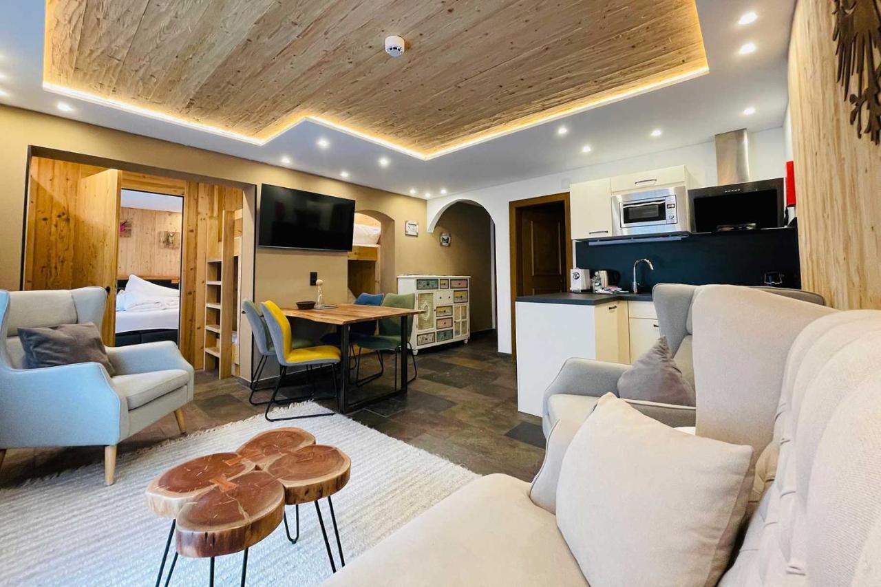 Quality Hosts Arlberg - Alptyrol Appartements Sankt Anton am Arlberg Exterior photo